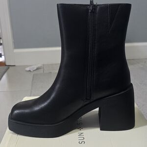 Black Women's Sun + Stone Boots
